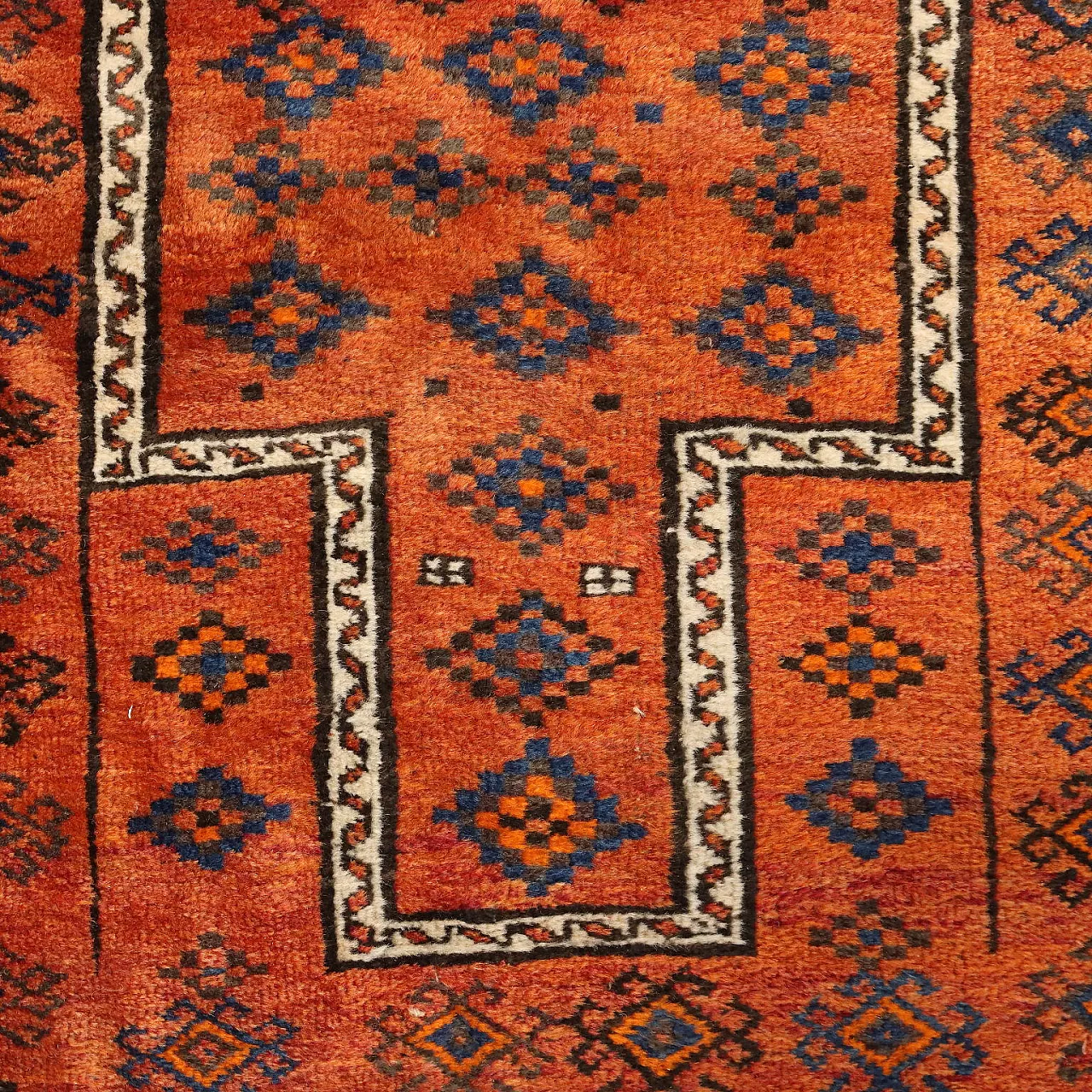 Beluchi wool rug, late 20th century 4