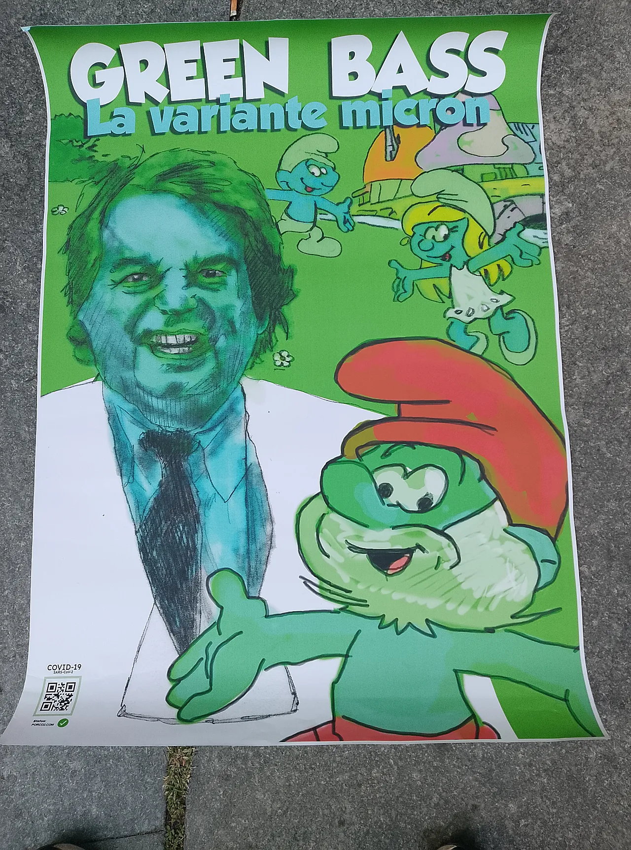 "Green Pass the Micro Variant" poster 1