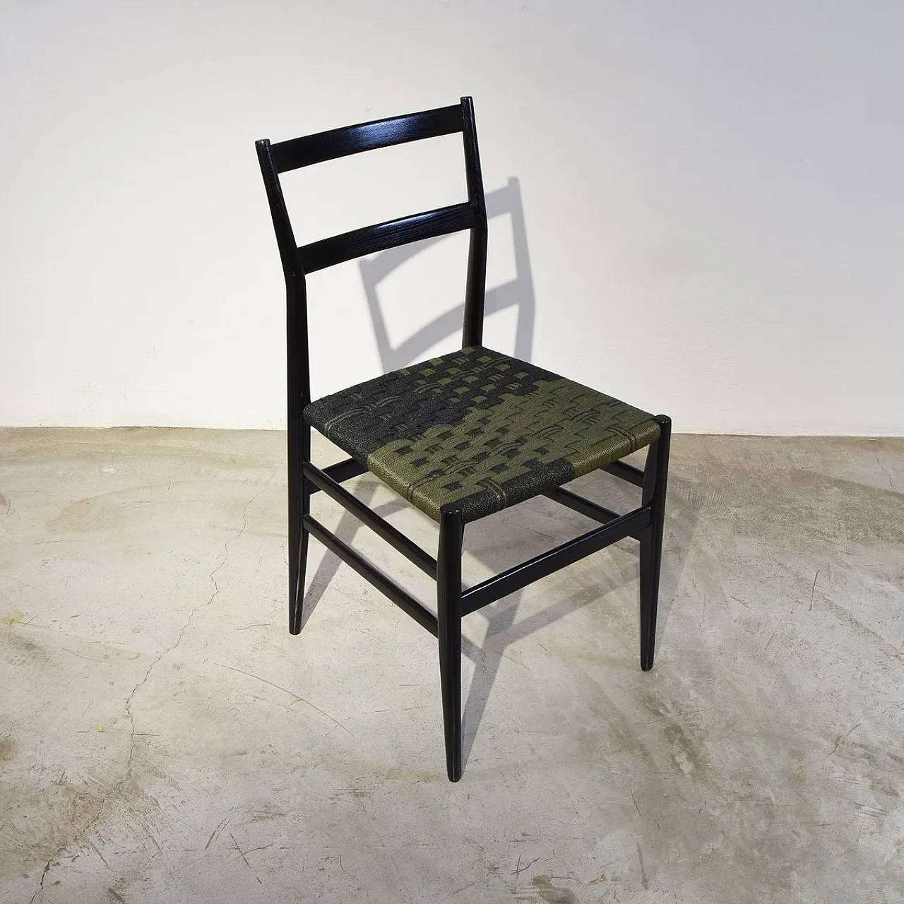 Leggera chair in black lacquered Ash by Gio Ponti for Cassina, 1950s 1