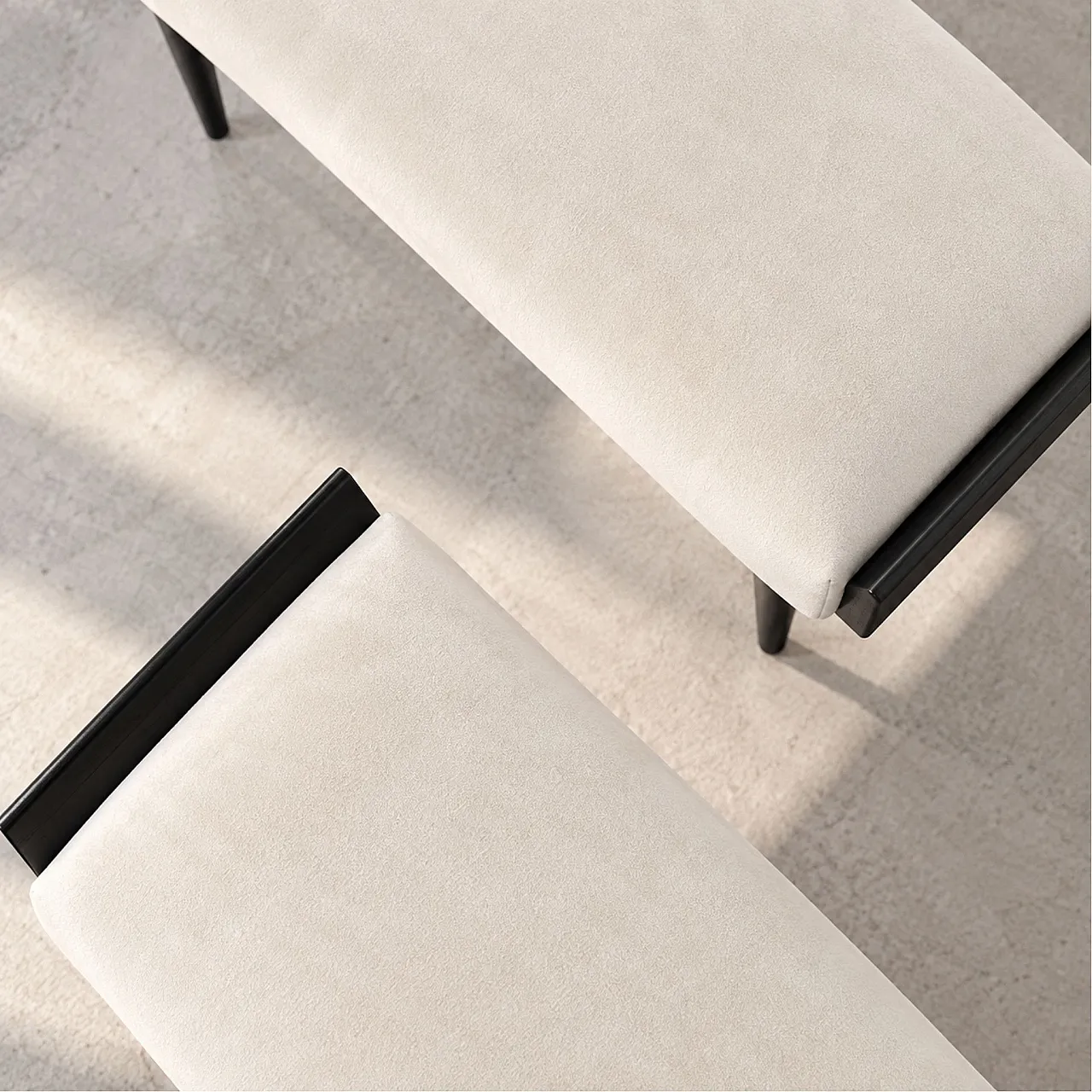 Pair of poufs in ebonized wood and velvet, Ico Parisi style, 1950s 1