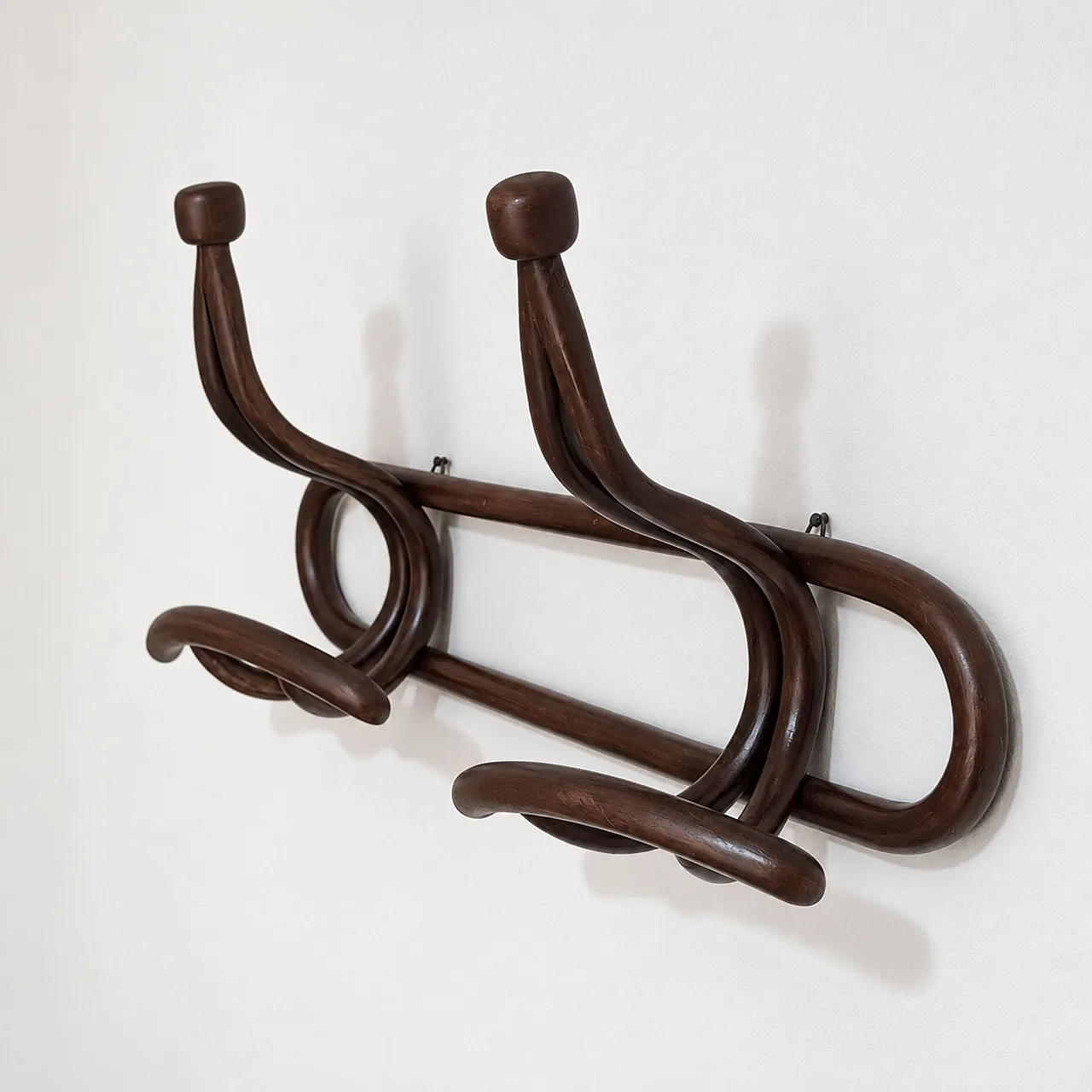 Art Nouveau wall coat rack in walnut, Thonet style, Italy, 1900s 8
