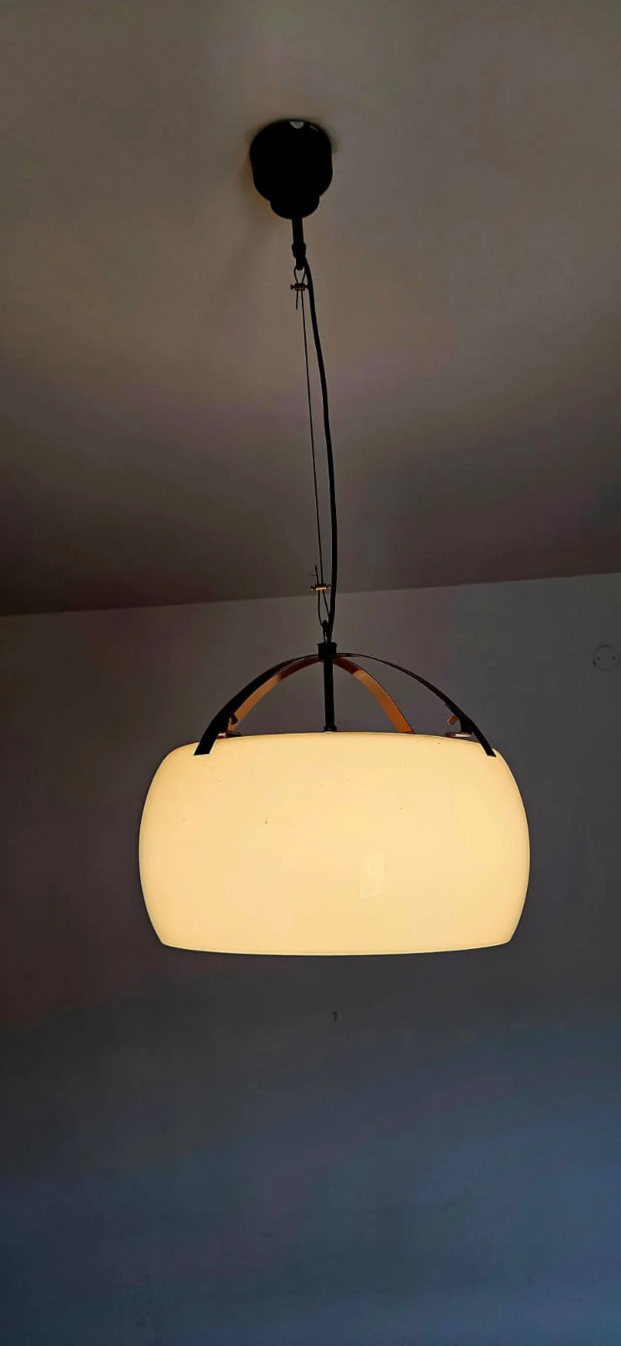 Omega chandelier by Vico Magistretti for Artemide, 1980s 1