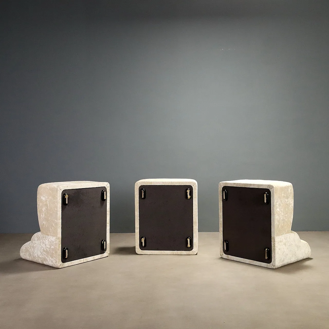 3 Poltrone Antelami di Kazuhide Takahama per Simon Gavina, anni '70 8