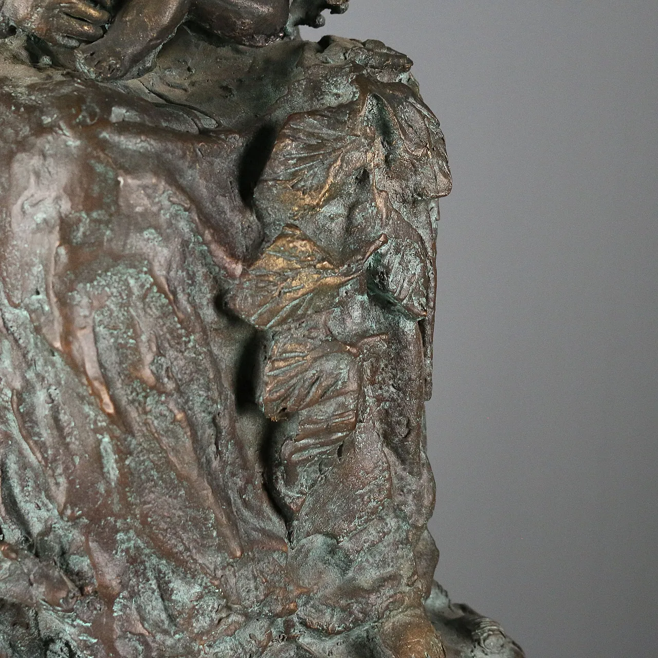 Madonna con Bambino in bronzo, '900 6