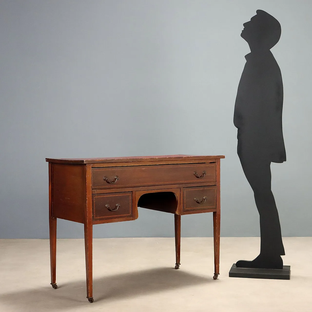 English writing desk with maple details, early 20th century 3