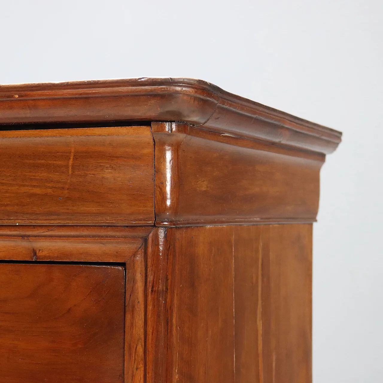 Louis Philippe walnut chest of drawers, 19th century 5