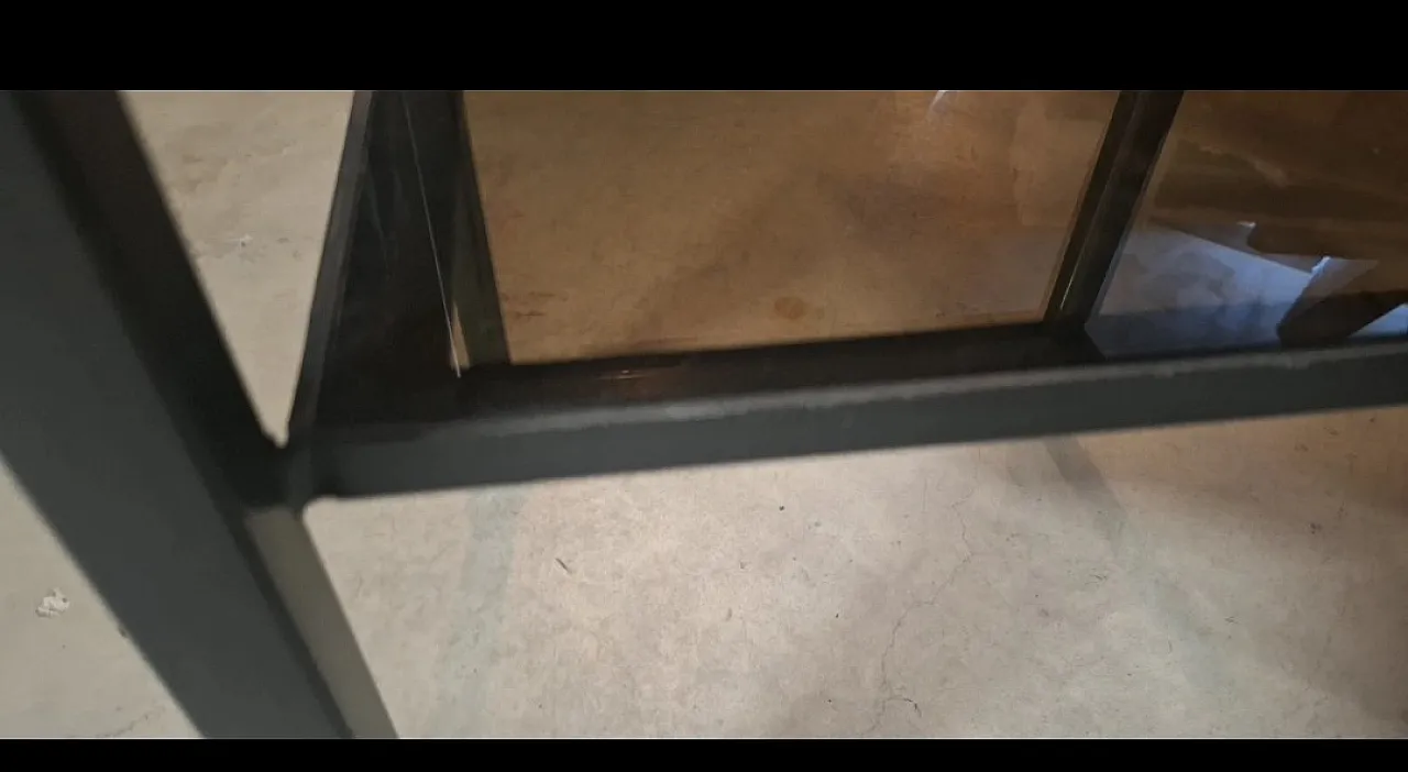 Carrello metallo doppio piano quadrato vetro 1cm con rotelle, anni '70 4