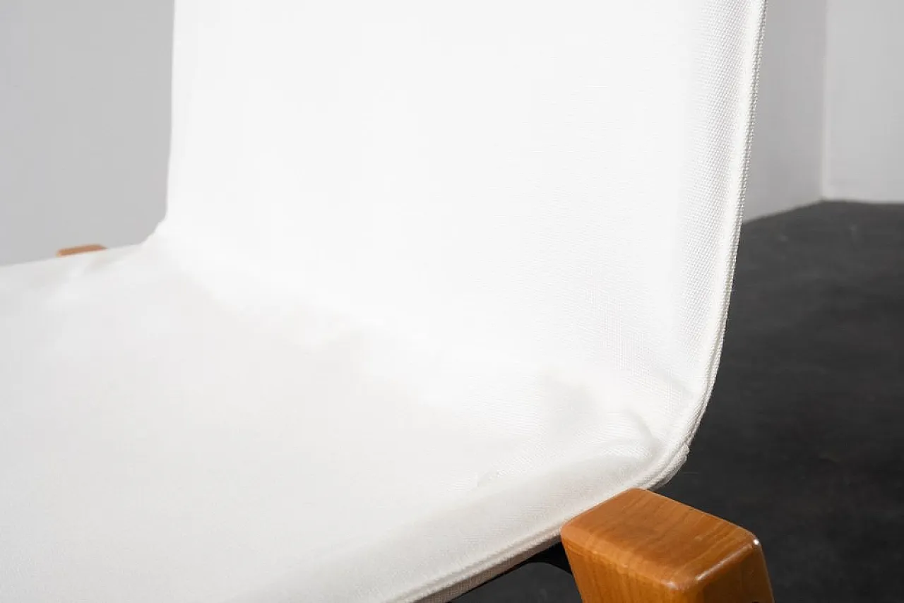 4 Chairs in white leather, 1970s 2