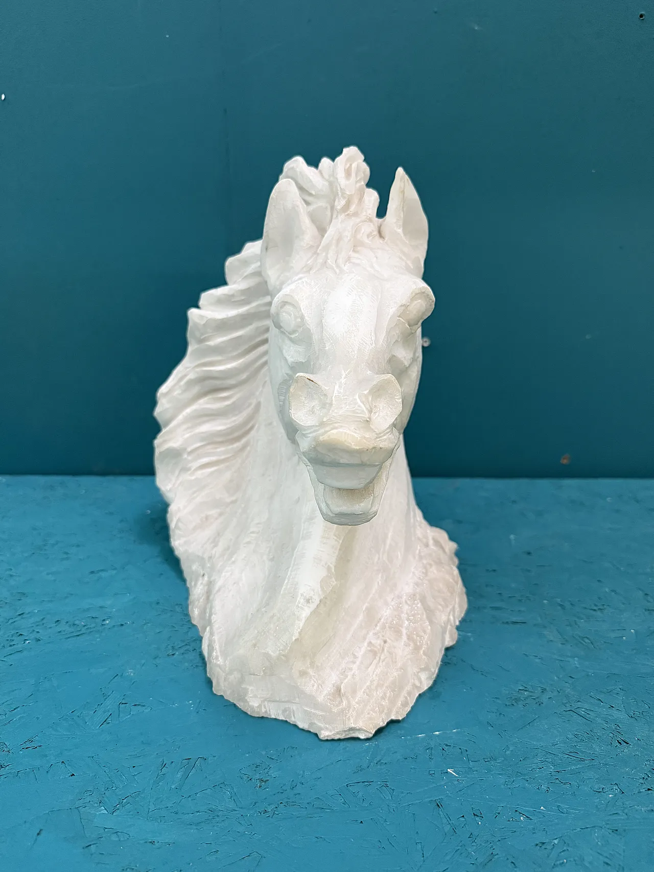 Alabaster horse's head sculpture, 20th century 4