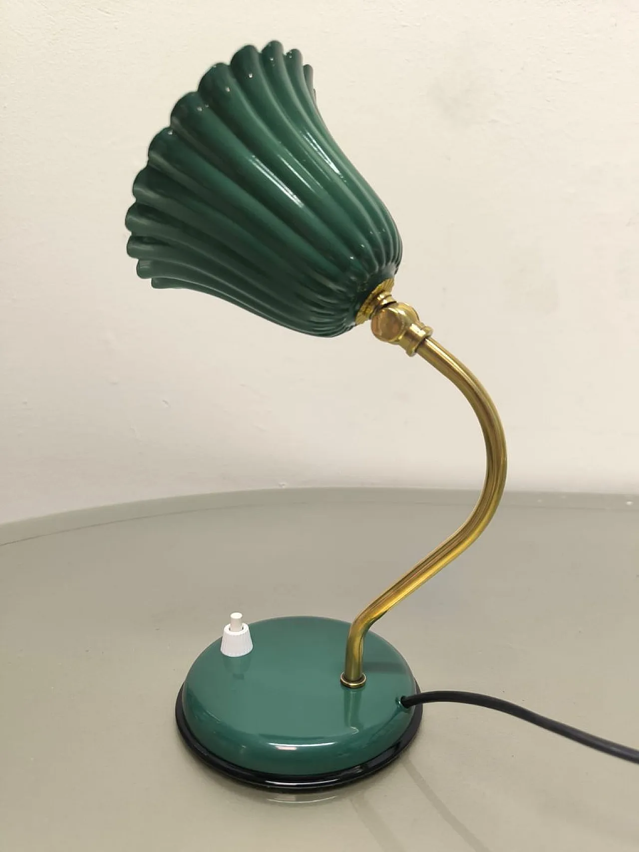 Lampada da tavolo con cupola regolabile, anni '50 15