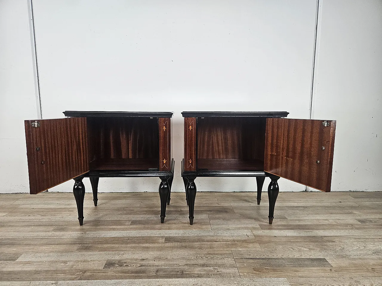 1960s mahogany burl bedside tables with glass top 15
