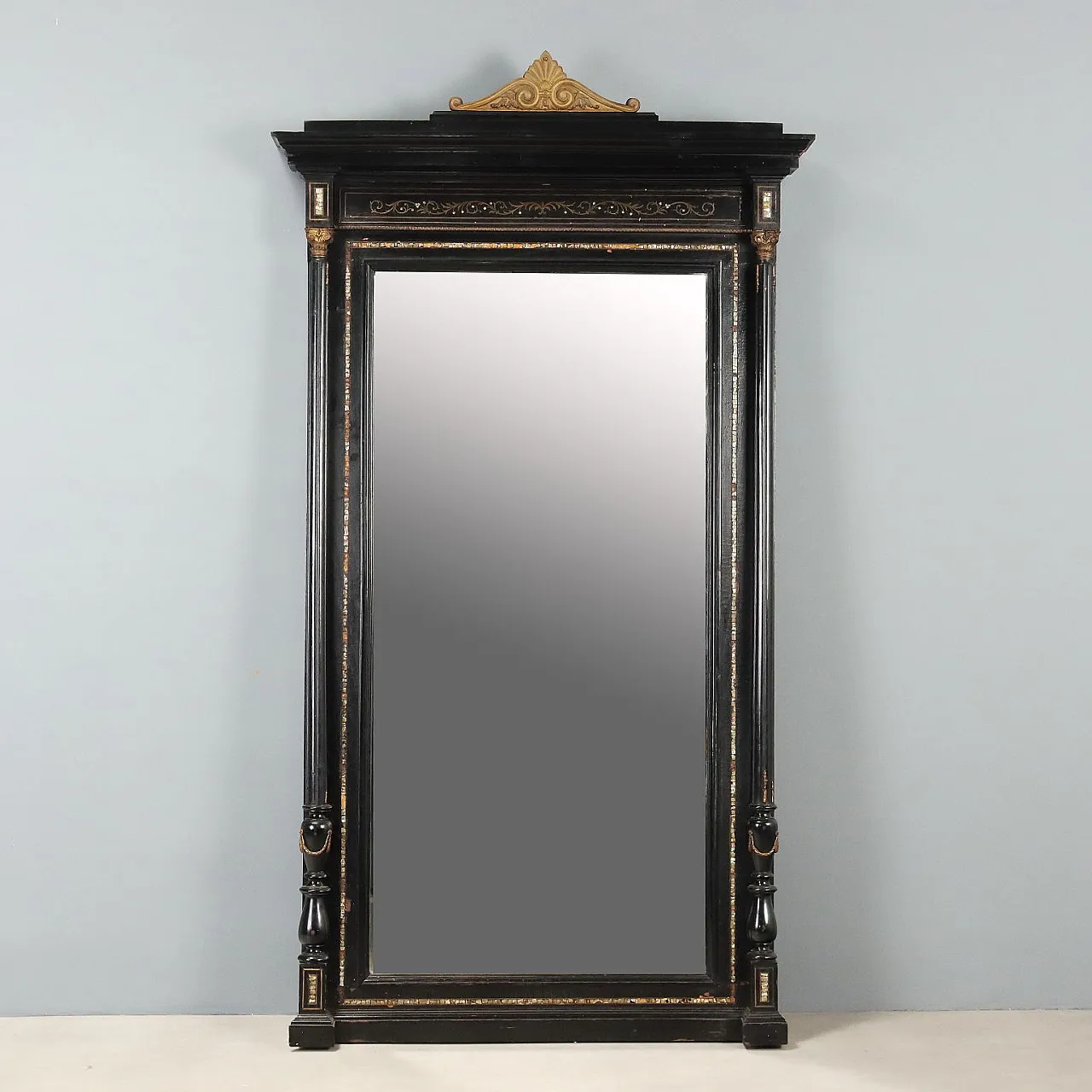 Specchiera in legno ebanizzato con madreperla, '800 1