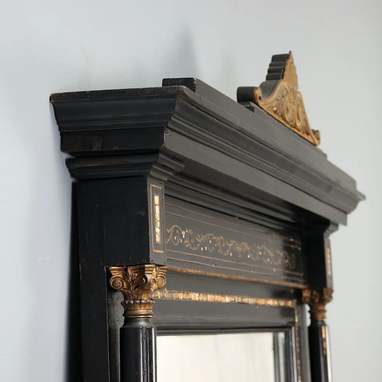 Specchiera in legno ebanizzato con madreperla, '800 5