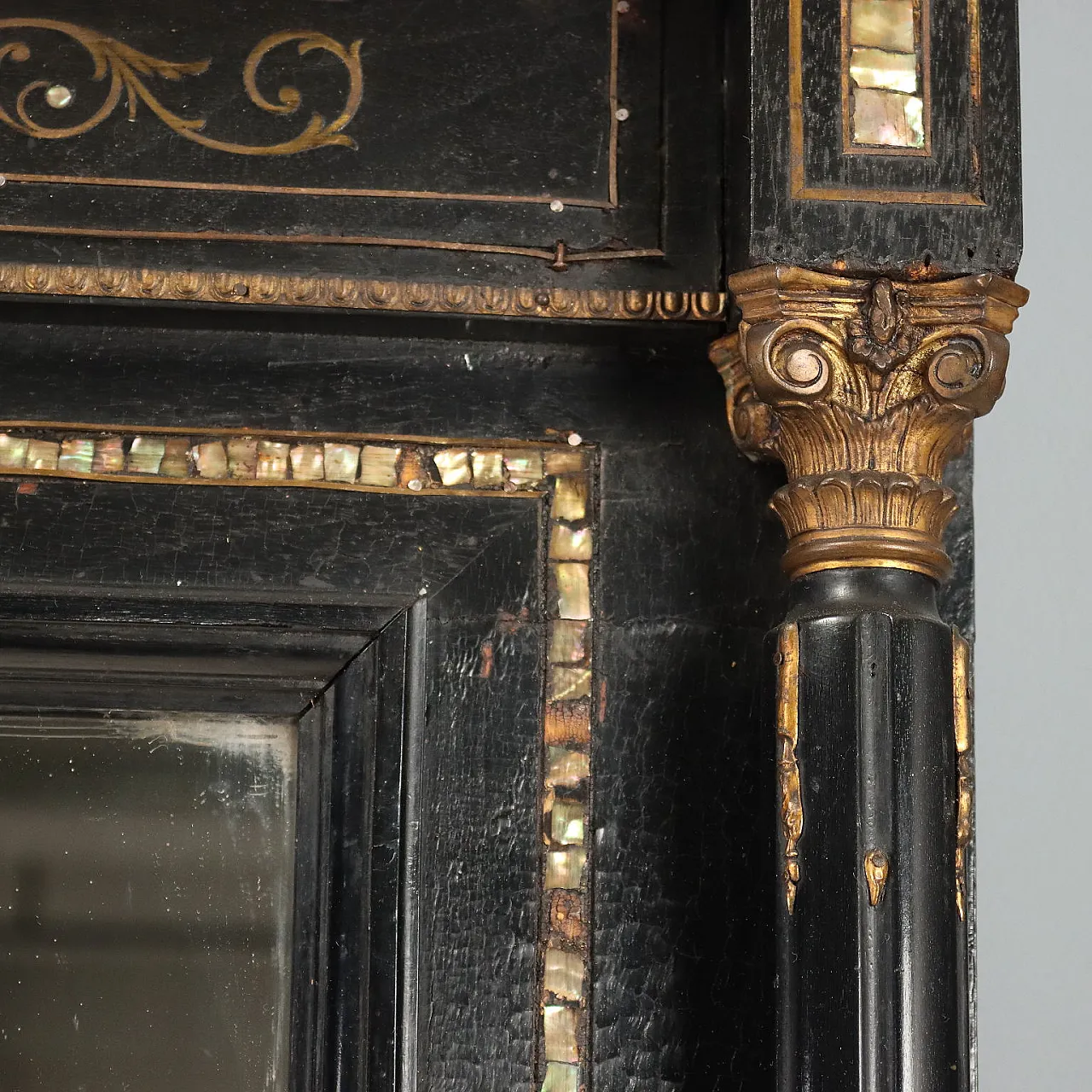Specchiera in legno ebanizzato con madreperla, '800 7