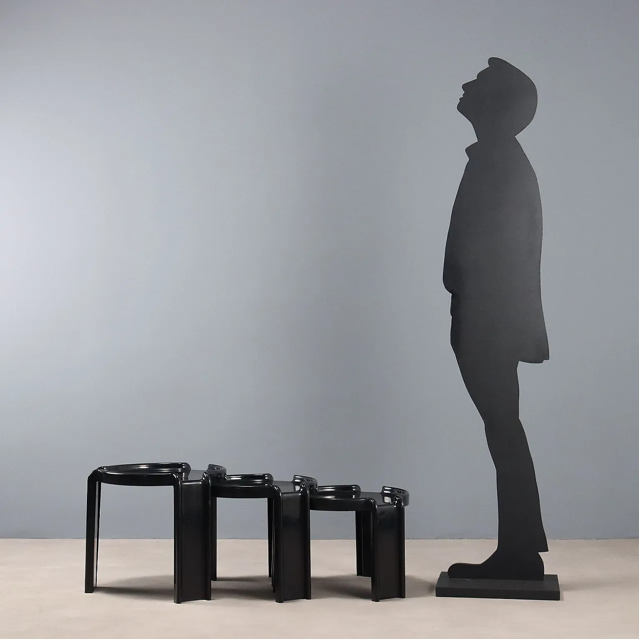 3 Kartell nest tables, 20th century 3