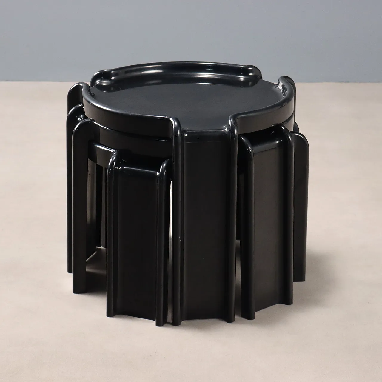 3 Kartell nest tables, 20th century 7