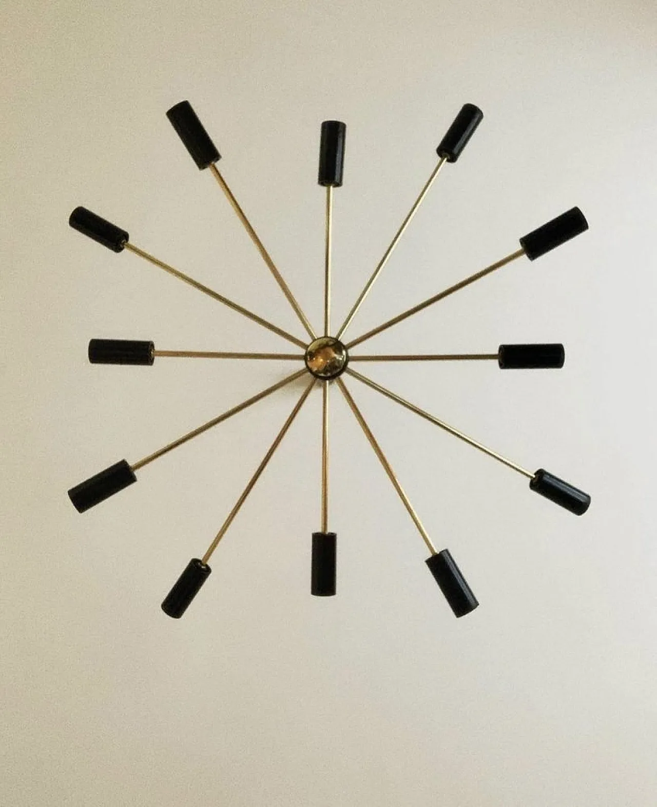 Lampadario Sputnik nero e dorato, anni '60 1