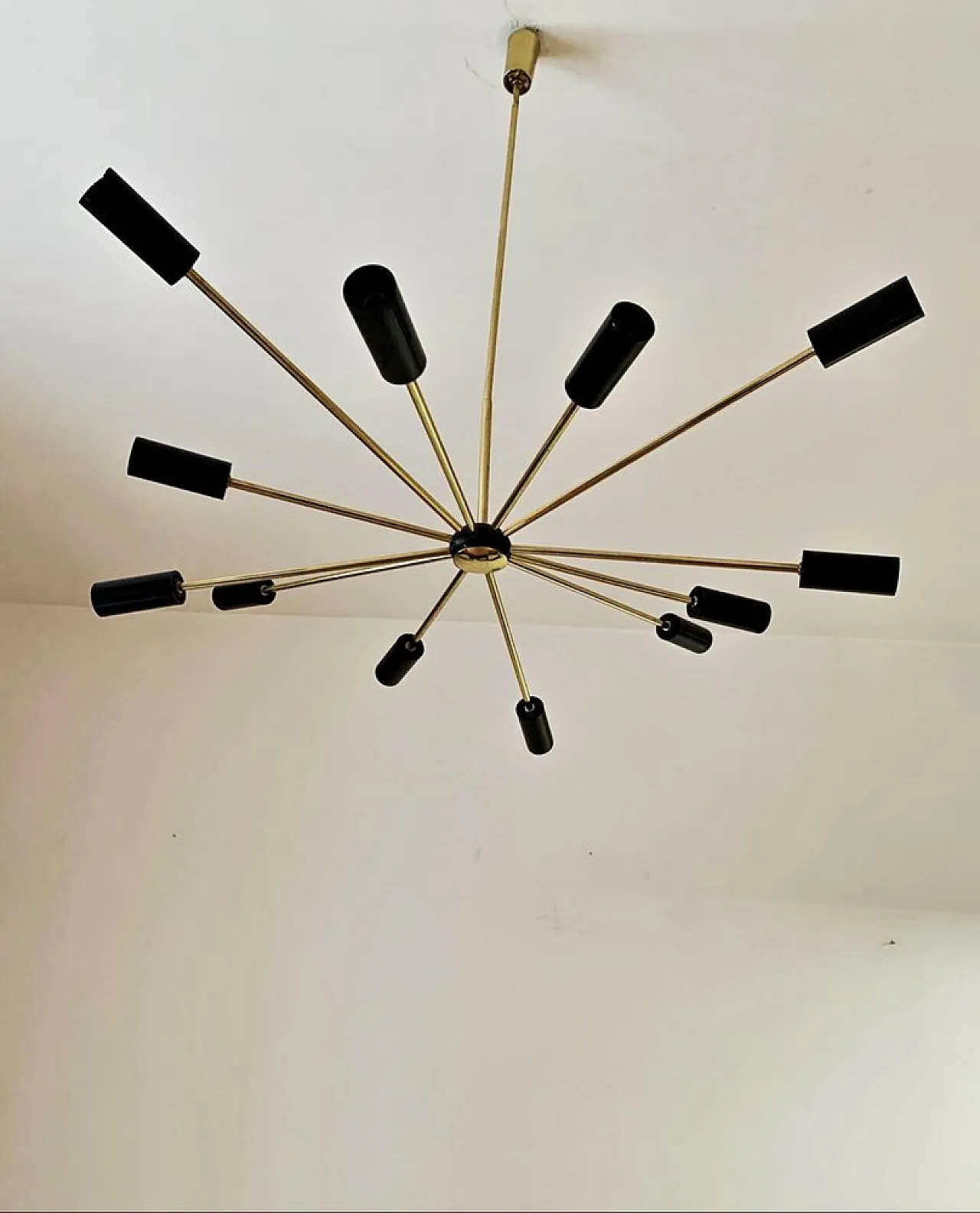 Lampadario Sputnik nero e dorato, anni '60 2