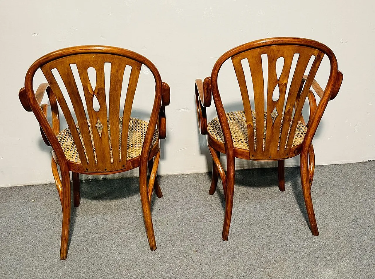 Art Nouveau armchairs by Michael Thonet for Thonet, late 19th century, set of 2 3