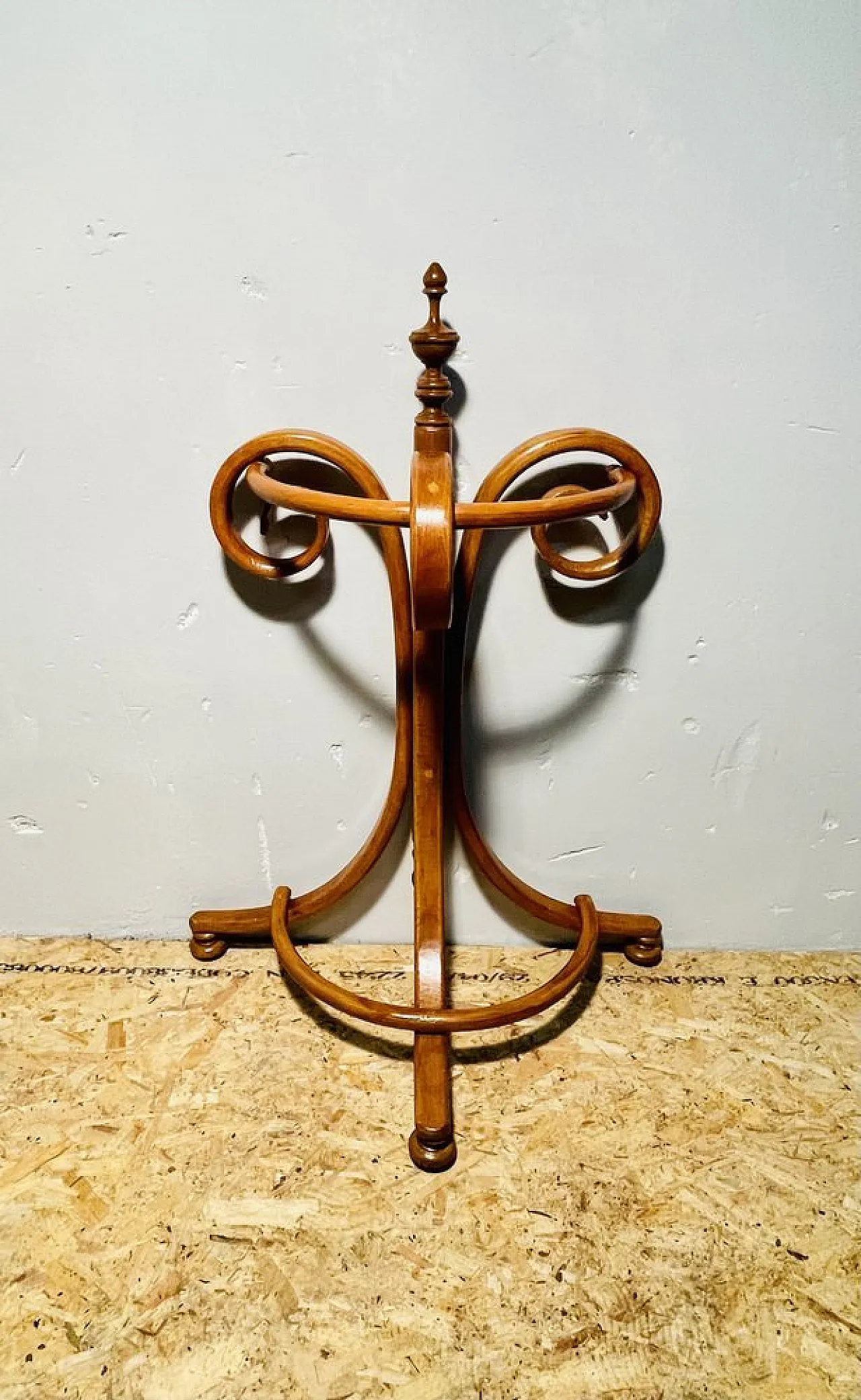 Umbrella stand by Michael Thonet for Thonet, late 19th century 4