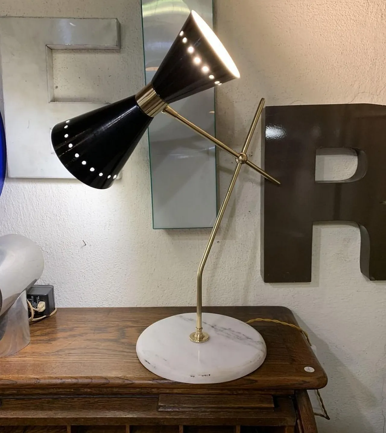 Brass and marble table lamp with adjustable cone by Stilnovo, 1950s 1