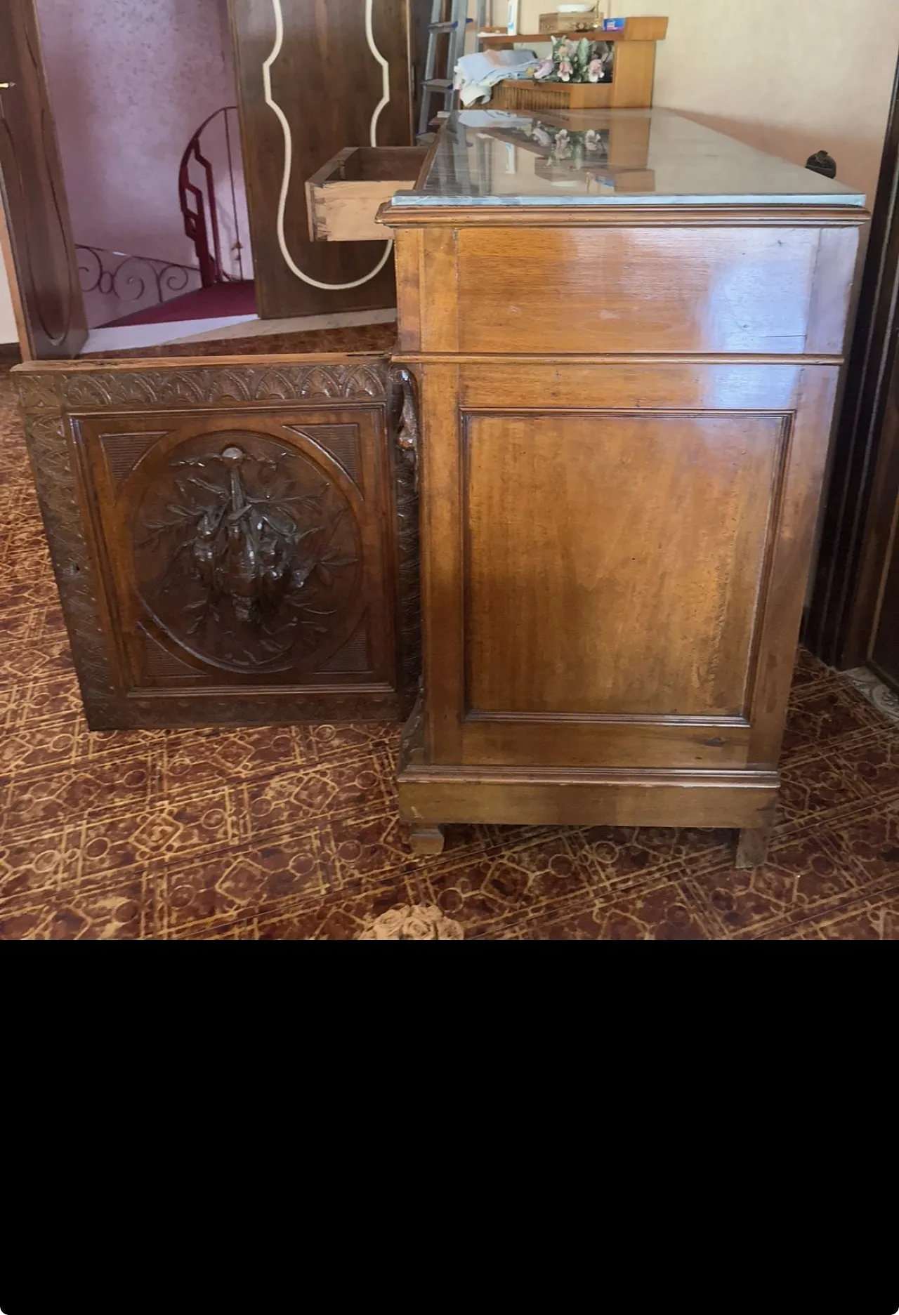 Neo-Renaissance hunting sideboard with marble top, late 19th century 5