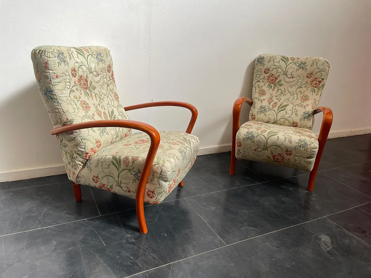 Pair of Italian Lounge Chairs in Orange-Stained Beech, 1960s 4