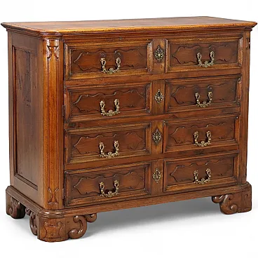 Baroque walnut chest of drawers with molded drawers, 18th century