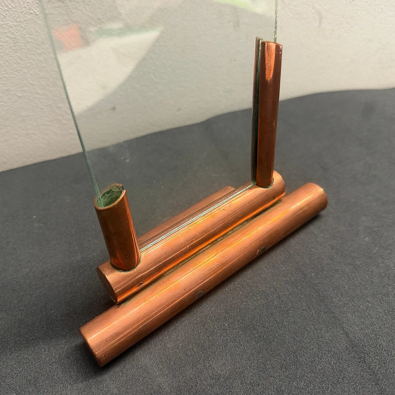 Authentic Art Deco copper and glass picture frame, 1930s 6
