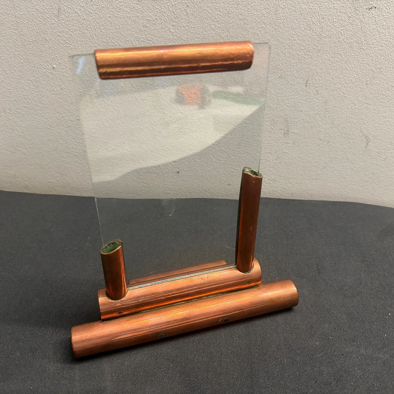Authentic Art Deco copper and glass picture frame, 1930s 8