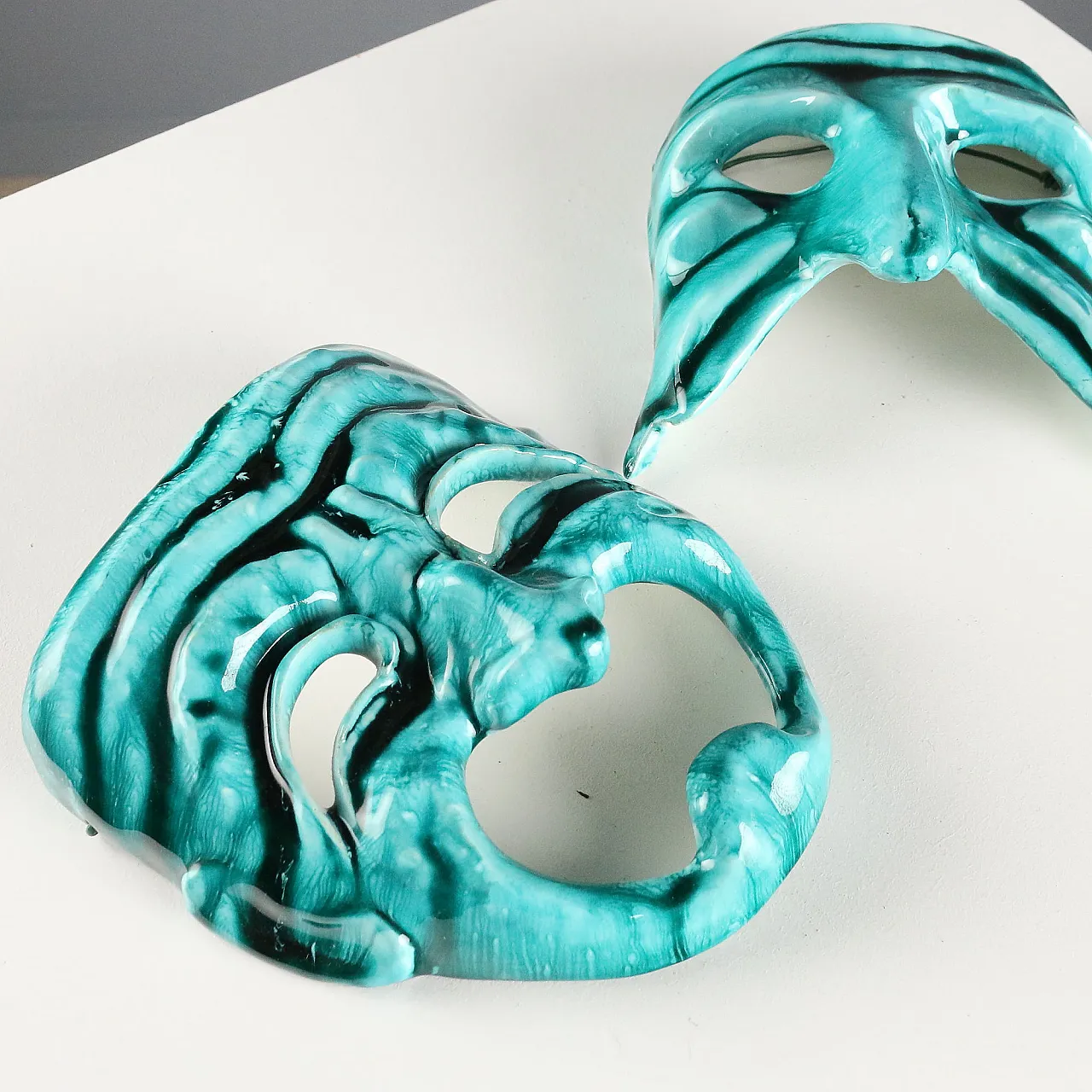 Coppia di maschere teatrali in ceramica, Cà D'oro, '900 3