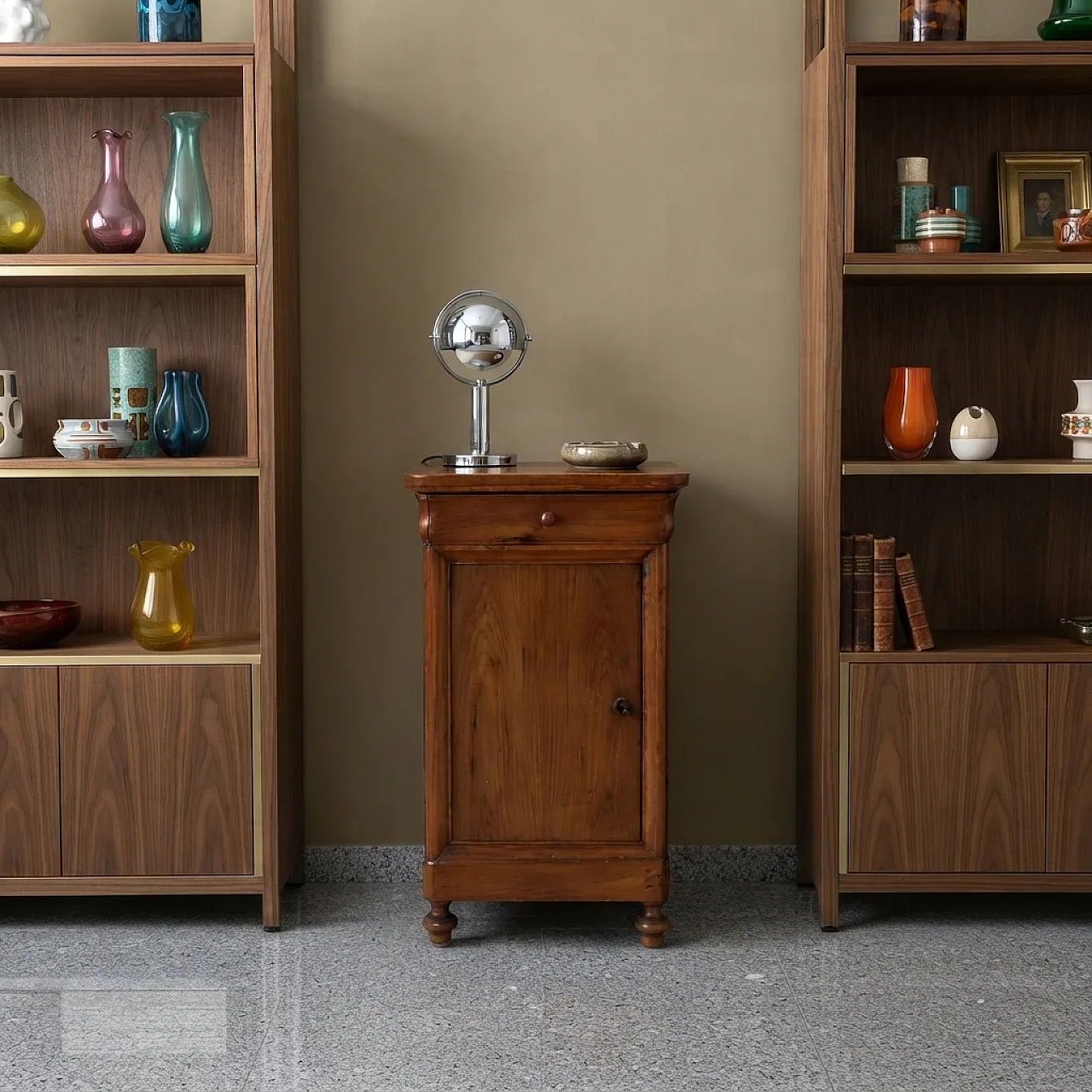 Louis Philippe walnut bedside table, 19th century 2