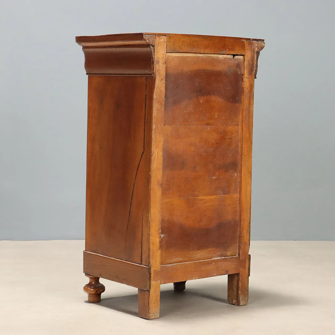 Louis Philippe walnut bedside table, 19th century 10
