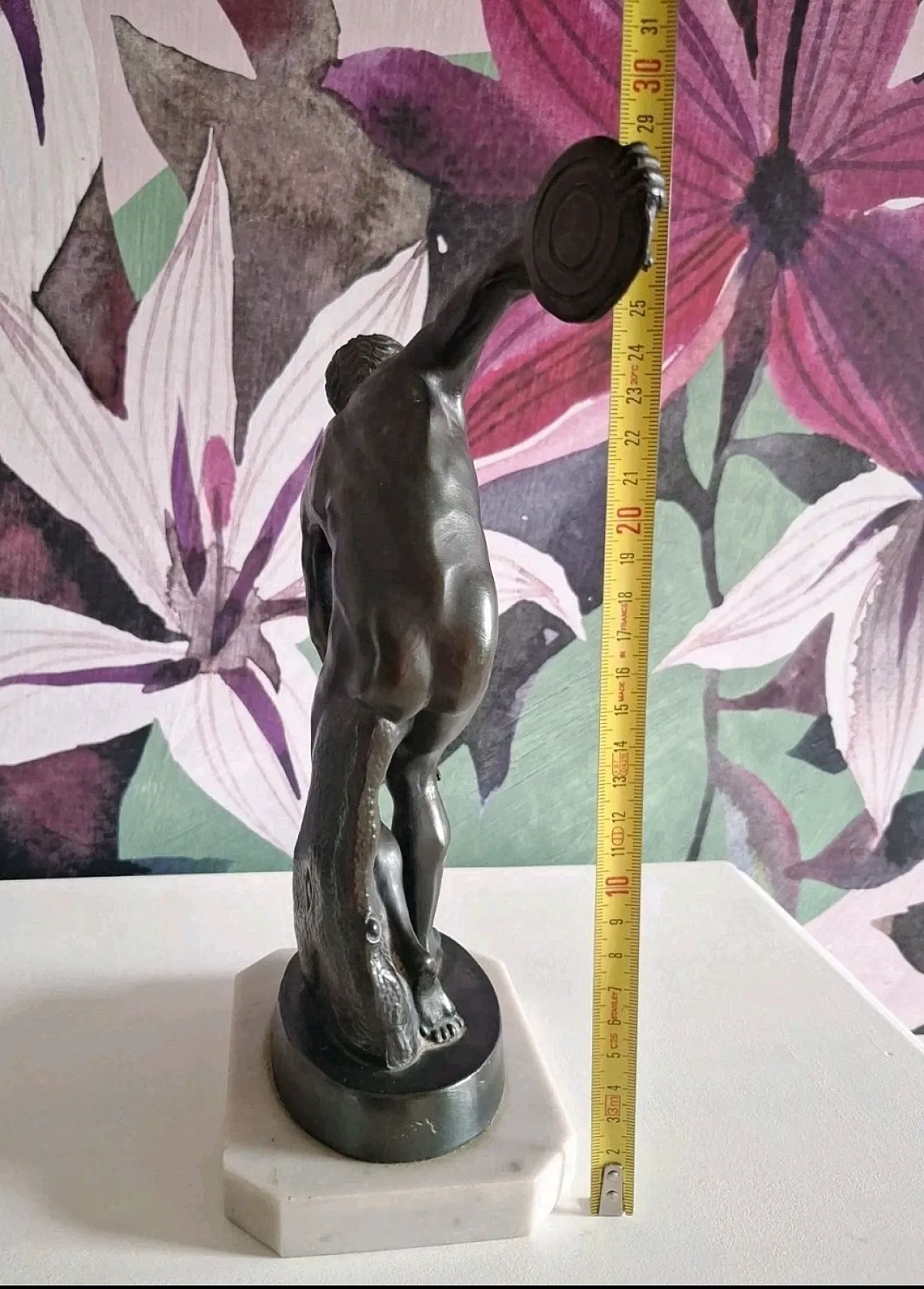 Ancient sculpture of a Discopolo di Mirone in burnished metal on a marble base 4