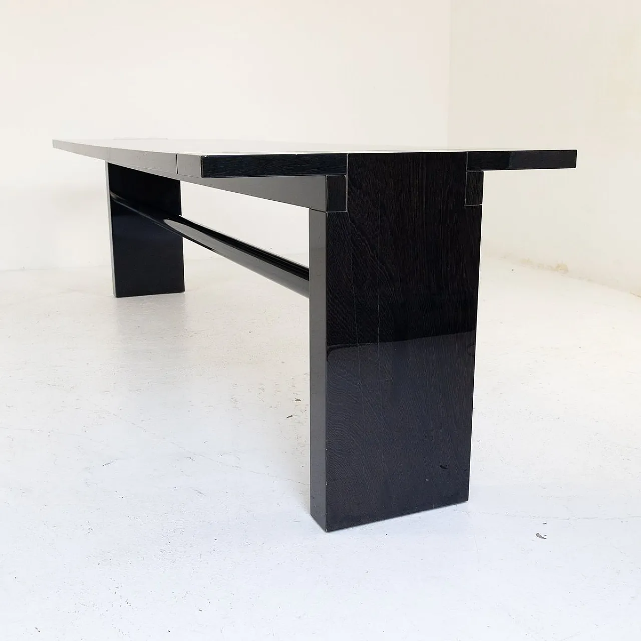 Tavolo Valmarana di Carlo Scarpa per Gavina, anni '70 13