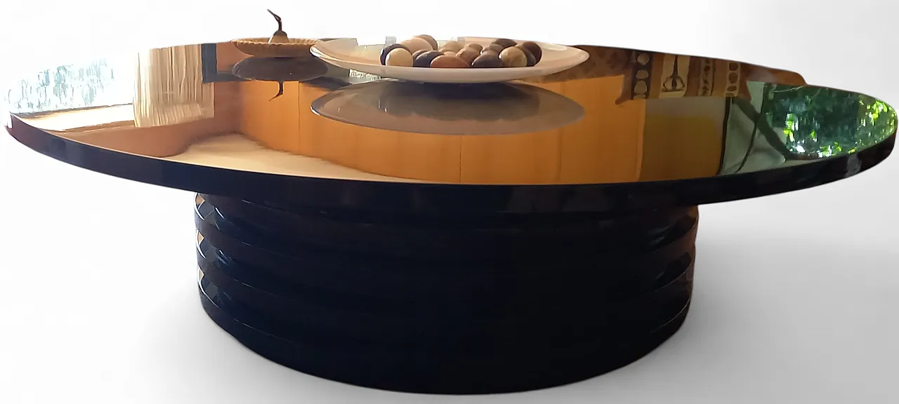 Sculptural round coffee table lacquered in black, 20th century 5