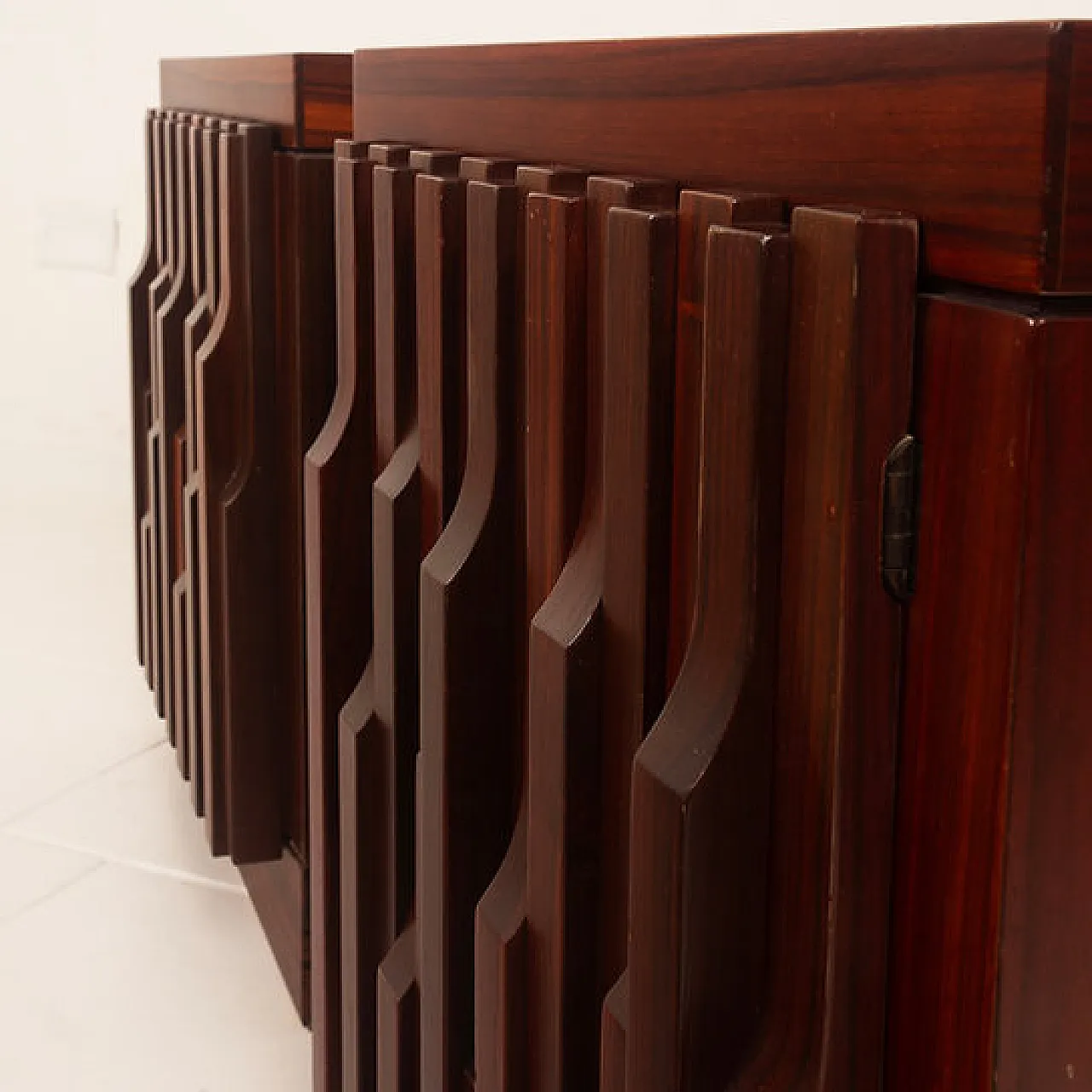 Pair of Nightstands by Luciano Frigerio  for Frigerio di Desio, 1970s 10