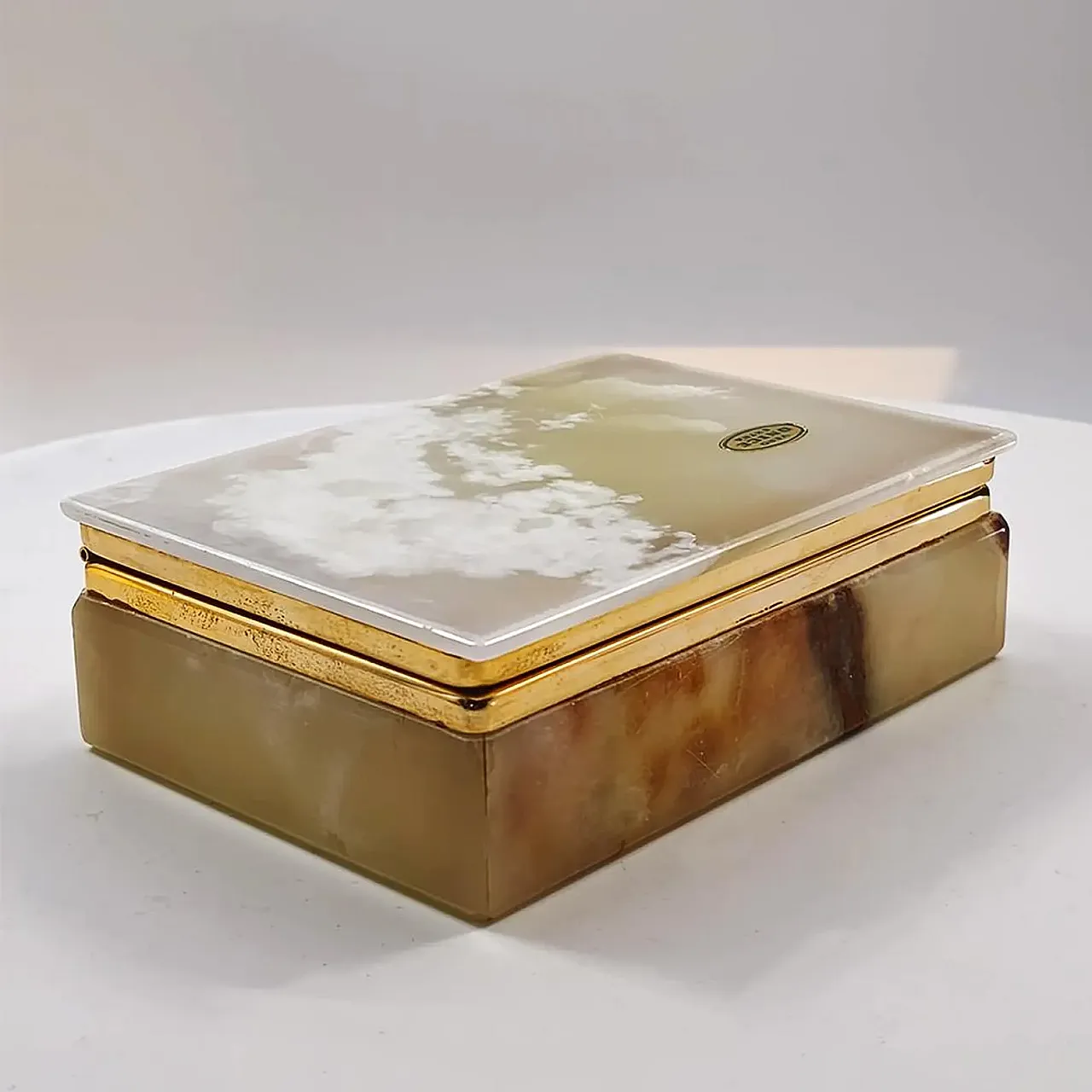 Onyx jewelry box in extra onyx, 1960s 5
