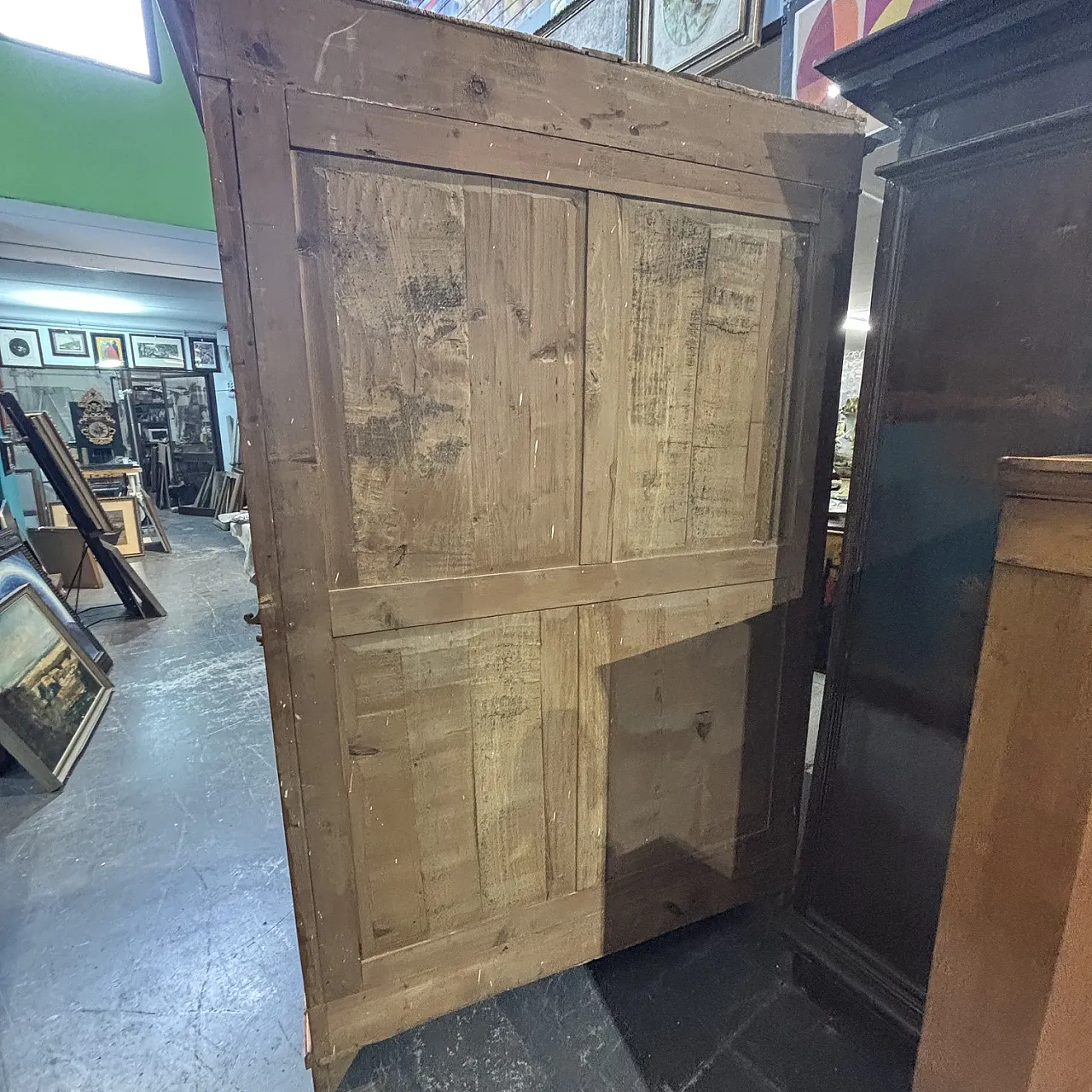 Antique Tuscan Sienese diamond-patterned wardrobe from 1850. Restored. 15