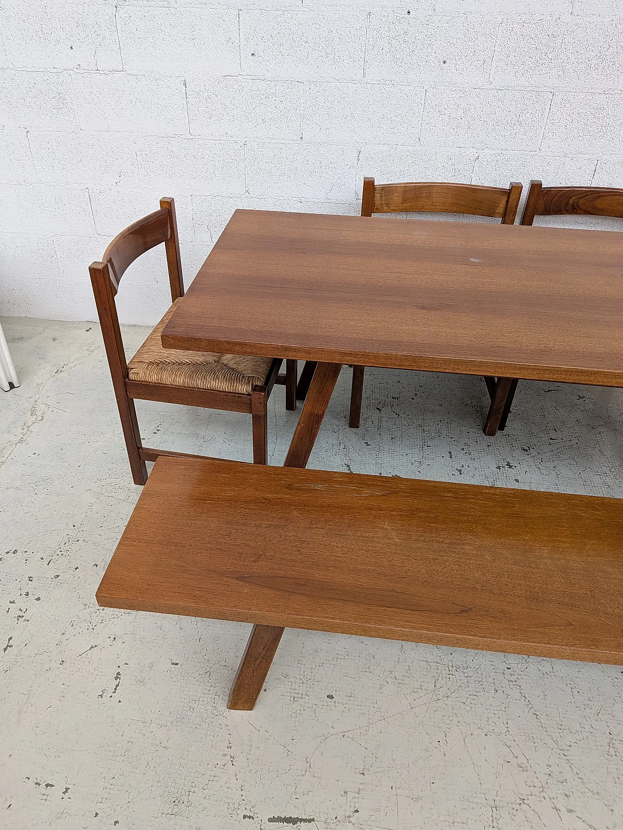 Torbecchia walnut dining set by Giovanni Michelucci for Poltronova 196 3