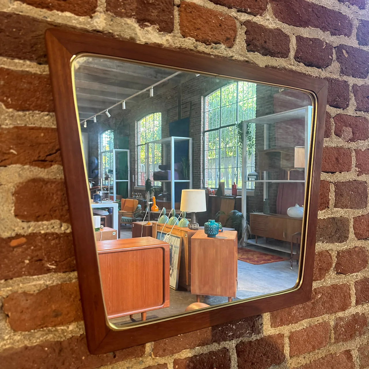 Specchio trapezoidale con cornice in teak, anni ’60 2