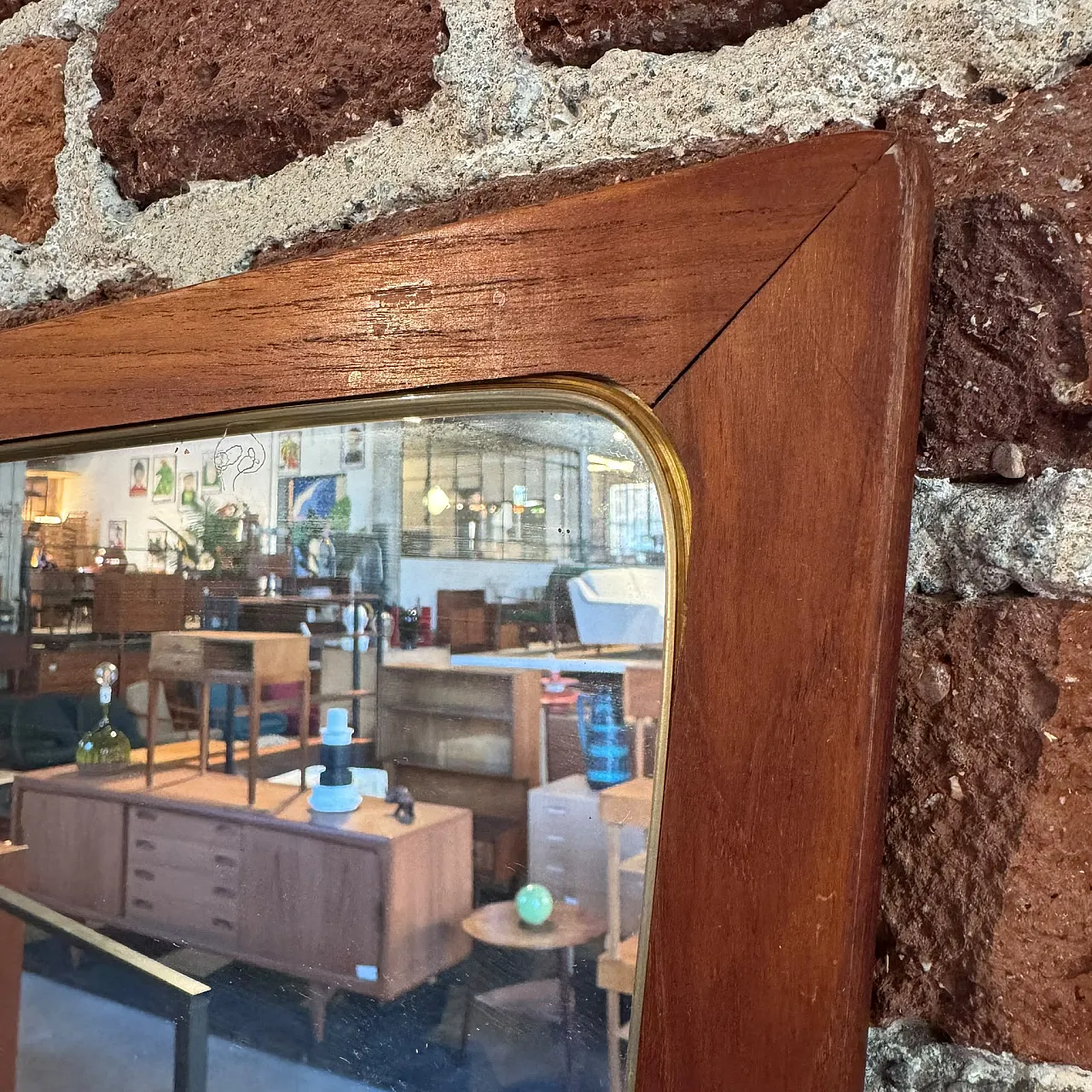 Specchio trapezoidale con cornice in teak, anni ’60 4