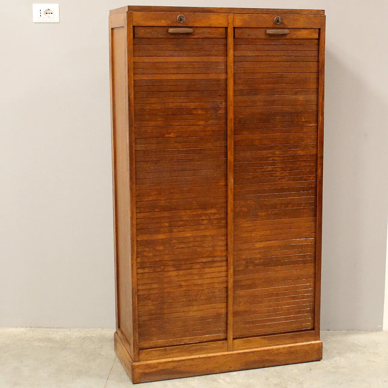 Oak filing cabinet, shutter, filing cabinet, early 20th century 2