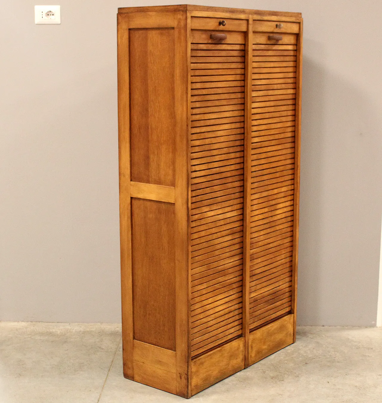 Oak filing cabinet, shutter, filing cabinet, early 20th century 3