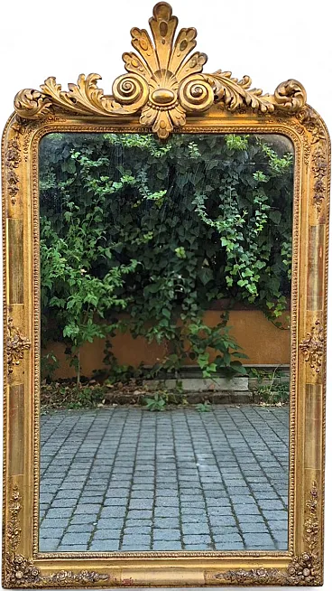 Golden mirror with cymatium, 19th century
