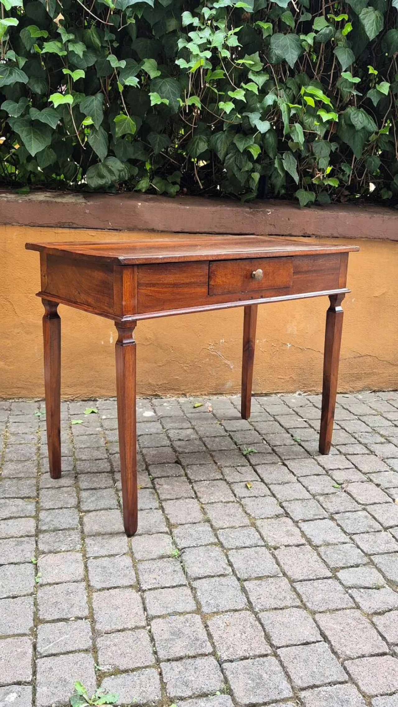 Tavolino modenese in noce, metà ‘700 3