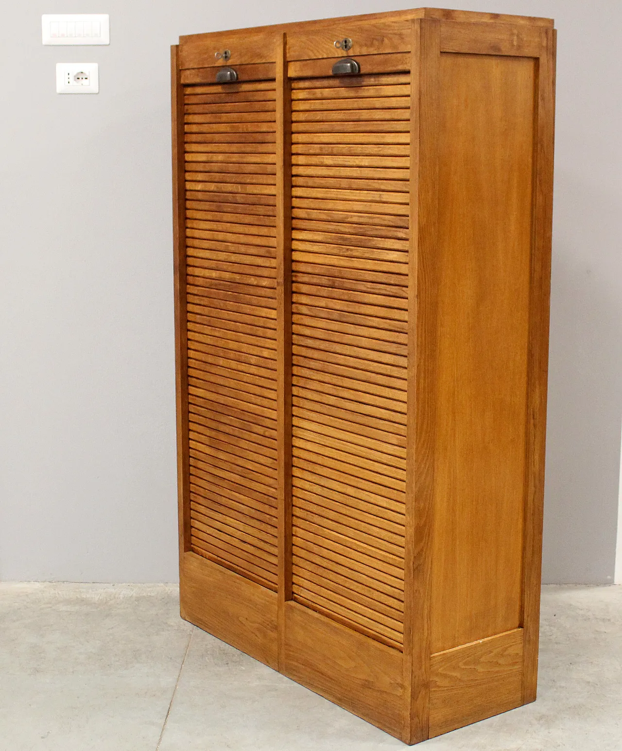 Oak filing cabinet, shutter, filing cabinet, early 20th century 3