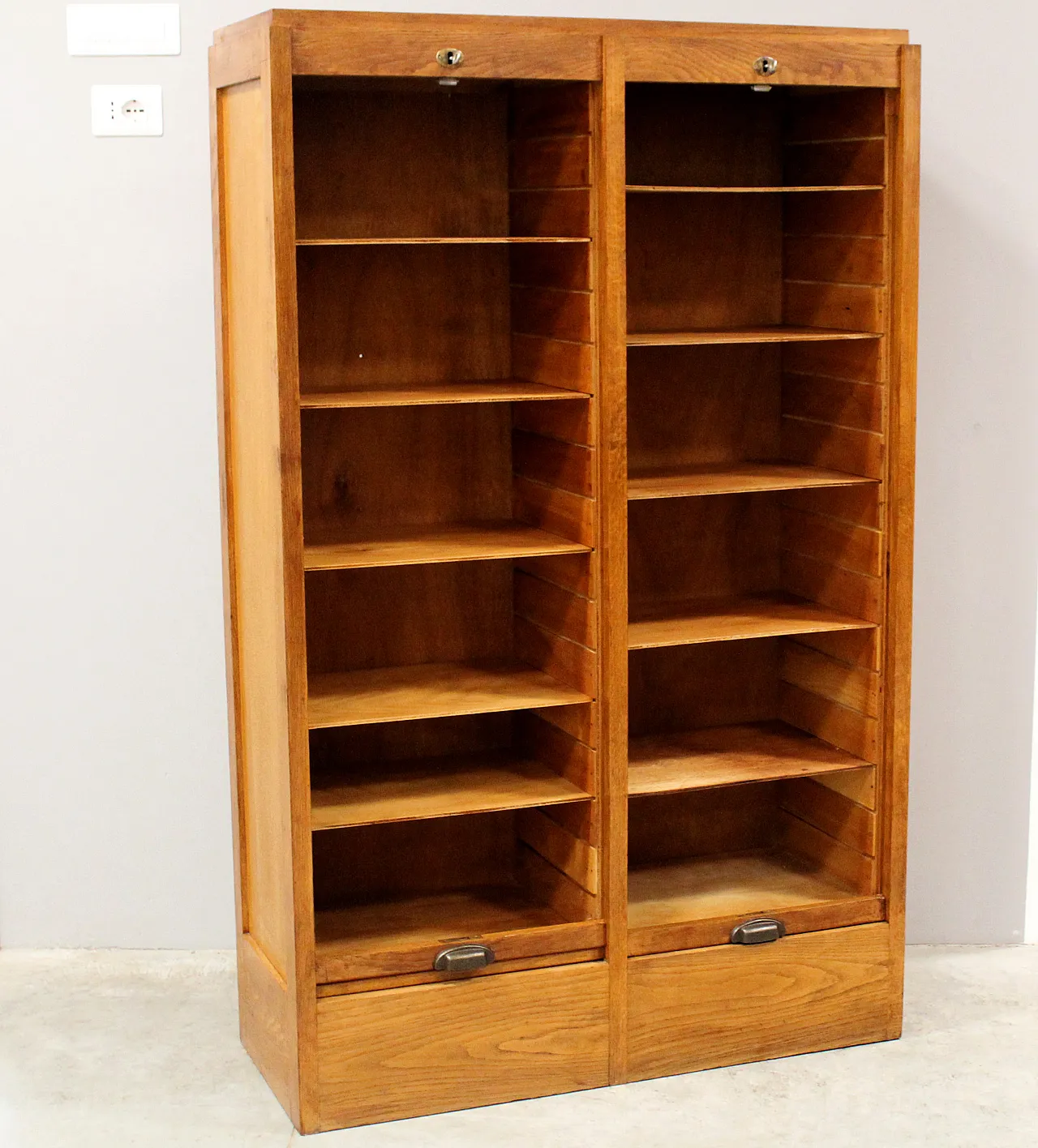 Oak filing cabinet, shutter, filing cabinet, early 20th century 6