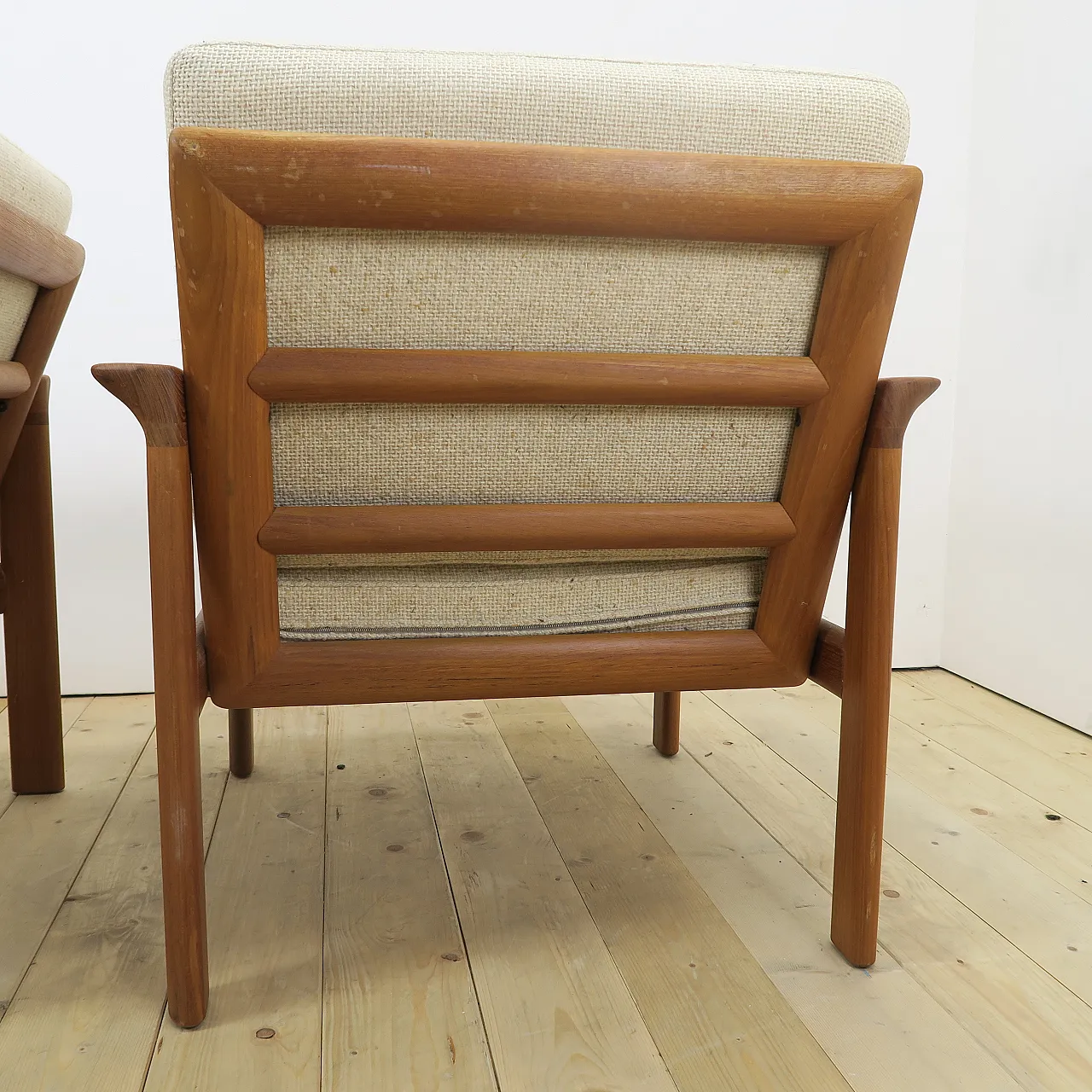 Pair of teak armchairs, Komfort Møbler, 1960s 16