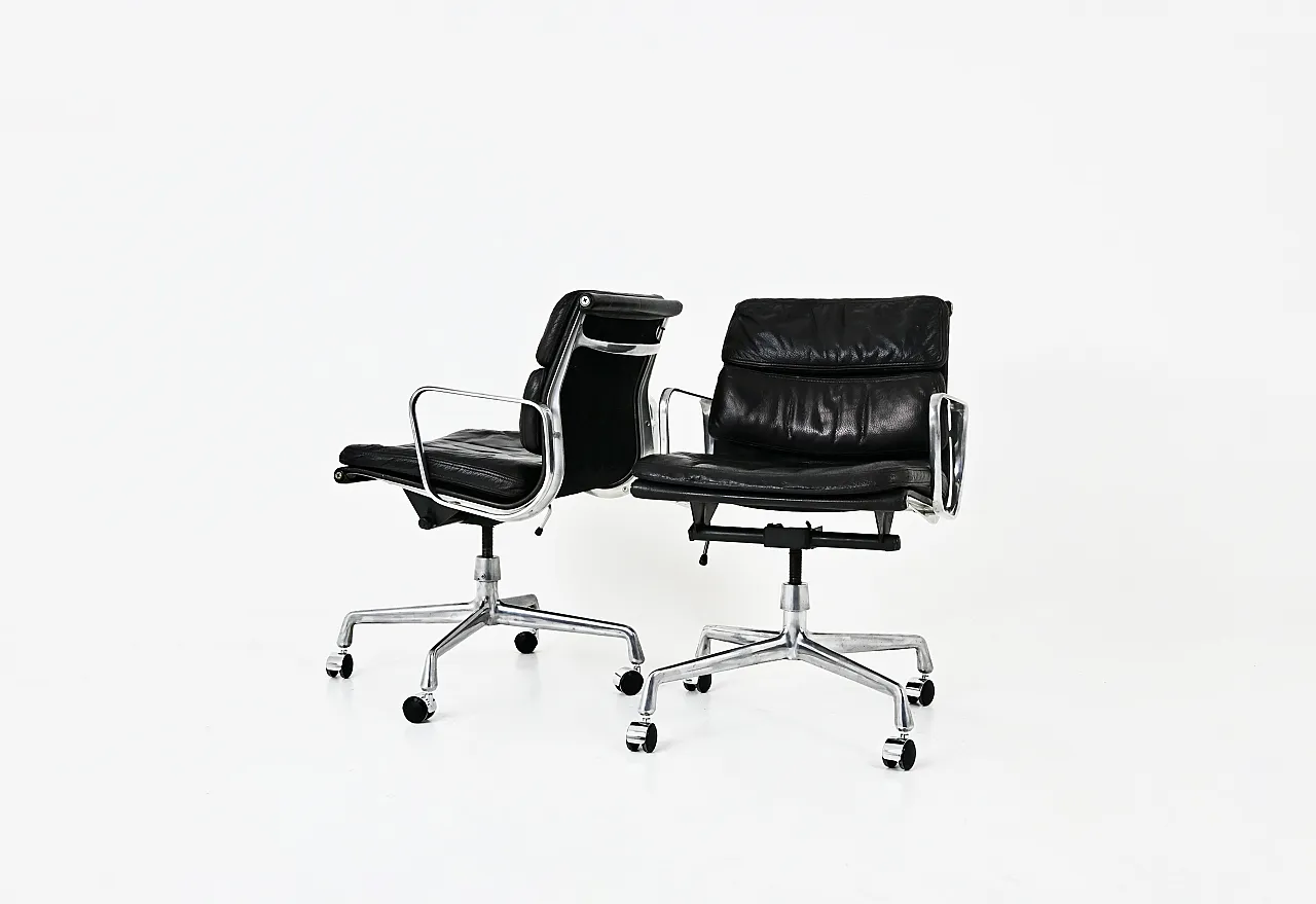 Sedie Soft Pad di Charles & Ray Eames per ring Mobelfabrikk, anni '70 1